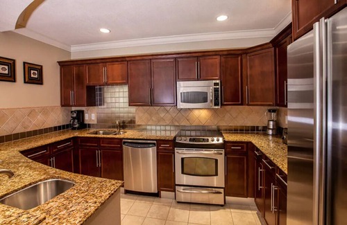 Destin Resort | 2 Bedroom, Pool View, at Destin Beach, Emerald Grande
