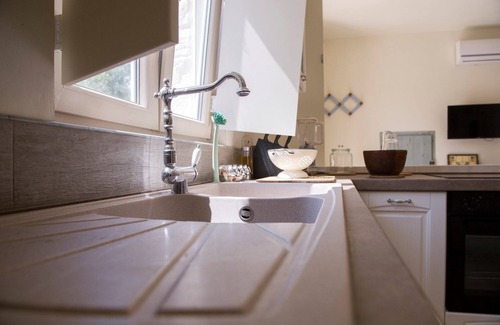 Castellana Grotte House | 2 Bedroom Private vacation home in Castellana Grotte