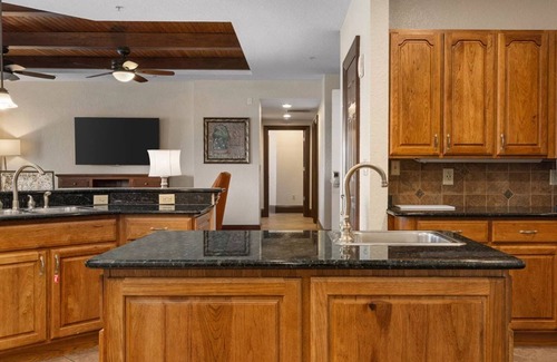Florida Central Atlantic Coast Condo | 2-bedroom Presidential Suite minutes from Disney Magic, Come enjoy the splendor!