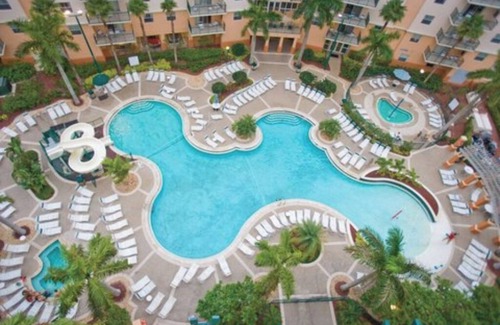 Survey Creek Condo | 2 Bedroom Presidential Condo, Kitchen, Sleeps 8, Pompano Beach, Palm-Aire Resort