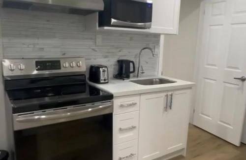 Markham Apartment | 2 Bedroom private Basement apartment