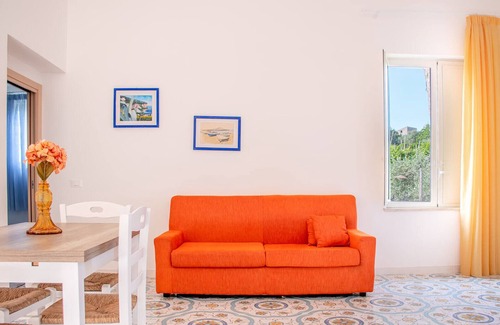 Monte Chiaro House | 2 Bedroom Private vacation home in Montechiaro