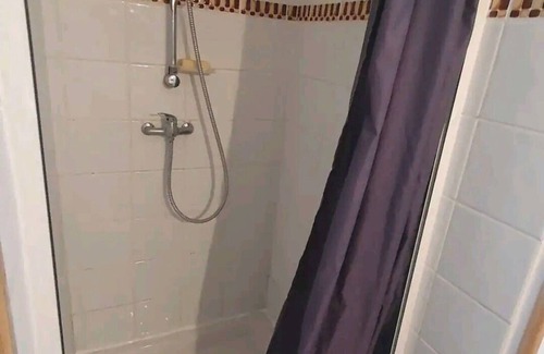 Auteuil House | 2 Bedroom Private vacation home in Auteuil