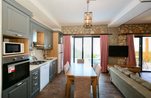 Faralya Villa | 2 Bedroom Private Villa with Infinity Pool and Sea View
