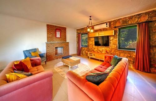 Faralya Villa | 2 Bedroom Private Villa located in Oludeniz