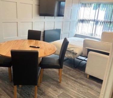 Keighley Apartment | 2 Bedroom Property at sovereign House