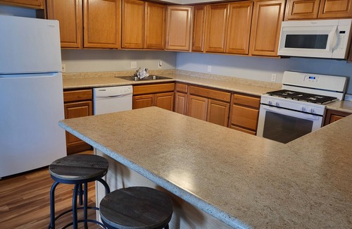 Manistee Apartment | 2-bedroom ranch apartment in awesome Manistee with WiFi, AC and pet friendly!