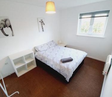 Rayleigh Apartment | 2 Bedroom Rayleigh Apartment