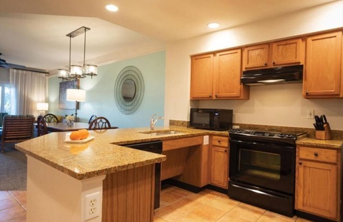 Florida Central Atlantic Coast Resort | 2-bedroom resort in welcoming Orlando with fitness room, AC