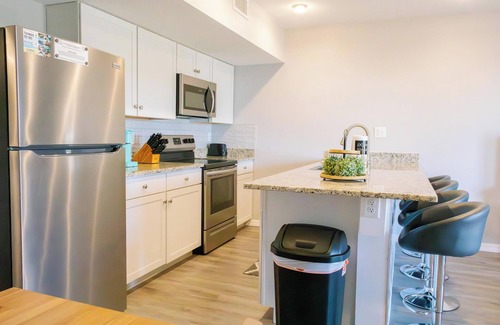 Davenport Condo | 2 Bedroom Retreat at Regal Palms. Watch Disney Fireworks from Balcony!