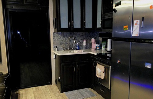 Centre Hall House | 2-bedroom RV @ Centre Hall WiFi, quiet area, ten miles from PSU campus/stadium