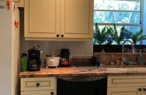 Bayou Oaks Apartment | 2 Bedroom Single family 319943 by Houzlet
