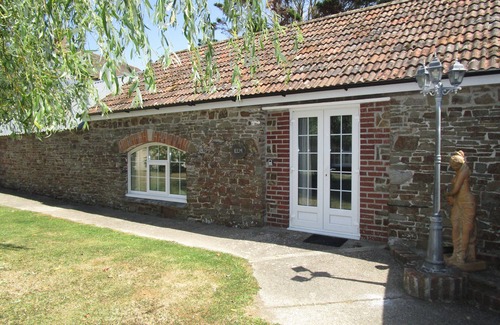 Westleigh Cottage | 2 bedroom stone built cottage.