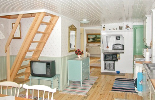 Gnesta Municipality House | 2 bedroom stunning home in Björnlunda