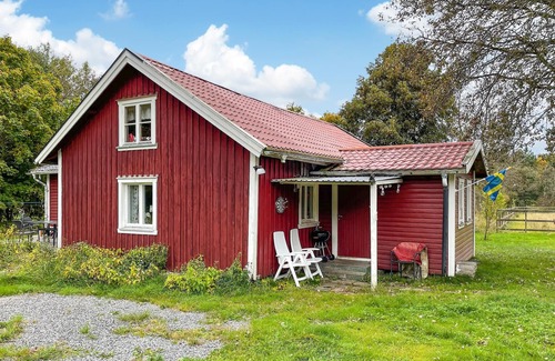 Oxnevalla House | 2 bedroom stunning home in öxnevalla