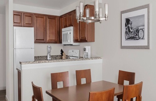 Daytona Beach Condo | 2 Bedroom Suite on Daytona Beach!