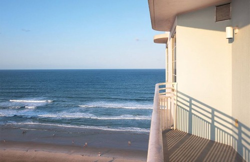 Daytona Beach Condo | 2 Bedroom Suite on Daytona Beach!