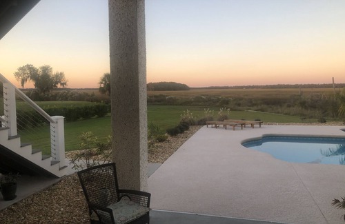 Kingsland Villa | 2 BEDROOM SUITE (SEPARATE FROM MAIN HOUSE) POOL, MARSH, GOLF AND WATER VIEWS