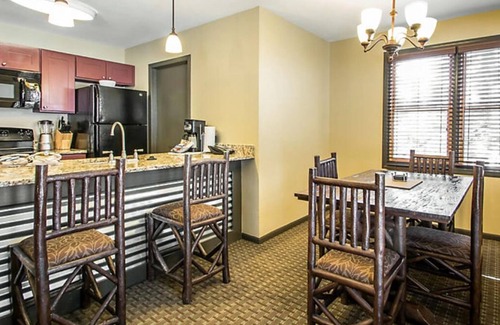Wisconsin Dells Villa | 2 Bedroom Townhome/Villa/Cabin