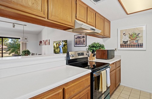 Palm Desert Condo | 2 Bedroom Unit in Great Location on 2nd Fairway