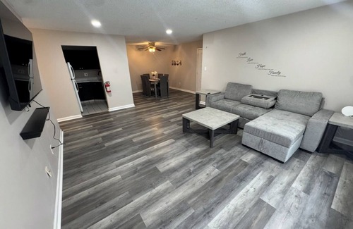 Rancocas Apartment | 2-bedroom apartment in soothing Mount Laurel Township with AC 2nd