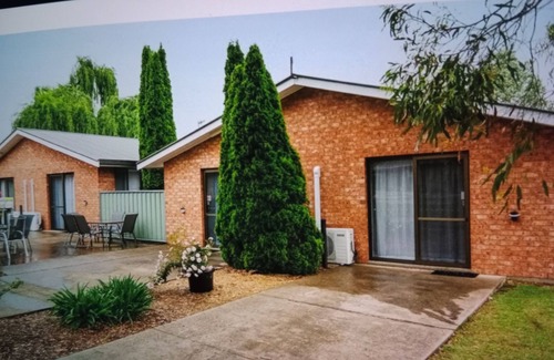Glen Innes Villa | 2 bedroom Villa