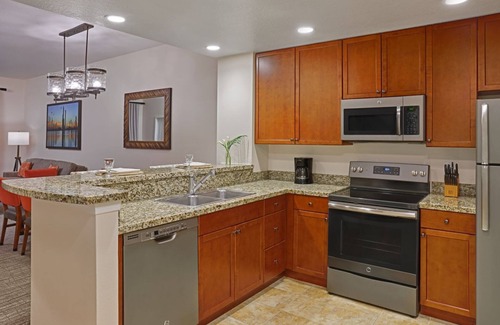 Florida Central Atlantic Coast Villa | 2-bedroom villa in delightful Orlando with AC, fitness room