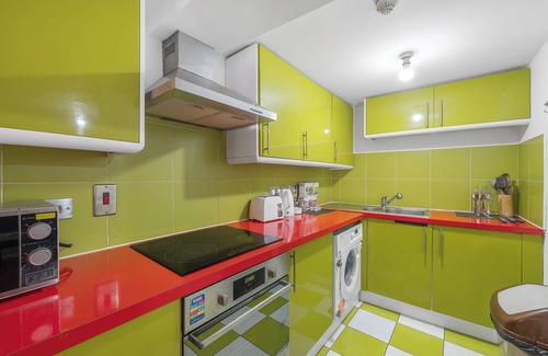 Camberwell Apartment | 2 Bedroom W/ensuites-sleeps 6, 20min to Citycentre