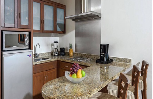 Bucerias Hotel | 2 Bedroom w/kitchenette on the beach in Nuevo Vallarta