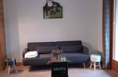 Flumet Apartment | 2 bedrooms. 6pers. 54m2 in Flumet near Megève.