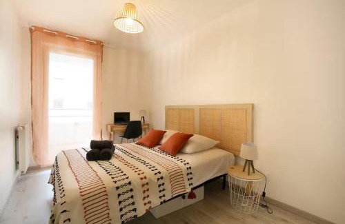 Fontaine Lestang-Bagatelle-Papus-Tabar-Bordelongue Apartment | 2 bedrooms appartment - Hometimal - City center - Parking