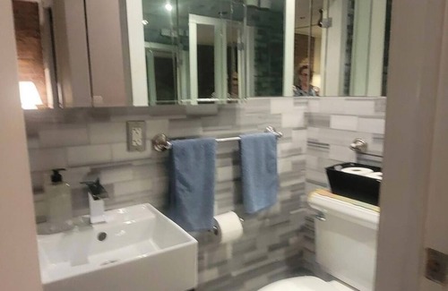 Midtown West Apartment | 2 bedrooms apt in Midtown West