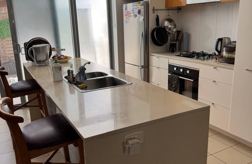 West End House | 2-bedrooms in Central West End, River, CBD, Southbank and Convenience