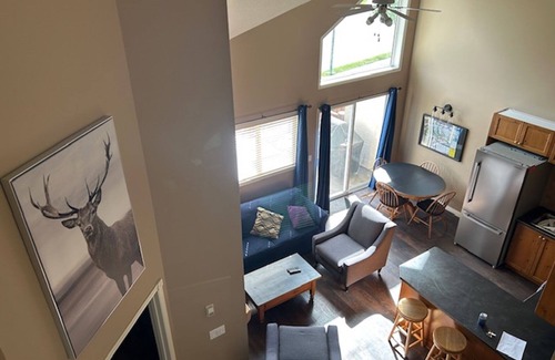 East Kootenay Apartment | 2 bedrooms plus loft room - Deck - BBQ