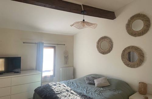 Signes House | 2 Bedrooms Private Vacation Home In Signes