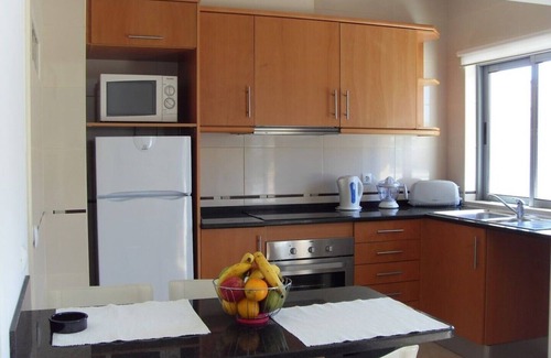 Olhos D'Agua Apartment | 2 bedrooms sleeps 4/6 Apartments Cabrita