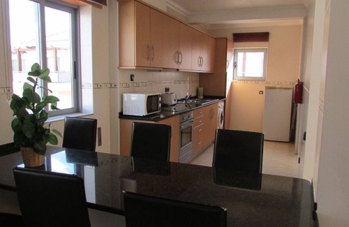 Olhos D'Agua Apartment | 2 bedrooms sleeps 4/6 Apartments Cabrita