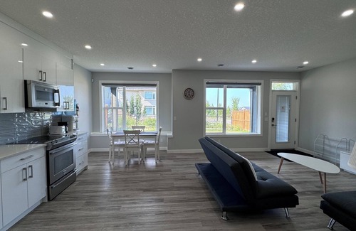 Calgary House | 2 Beds 1 Bath Walkout Basement Suite