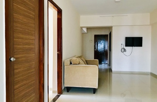 Girgaon House | 2 BHK serviced apartment