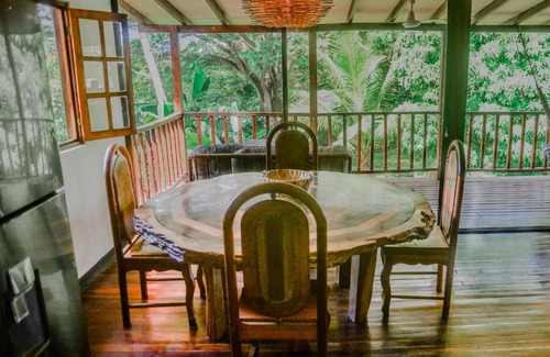 Junquillal House | 2 Blocks from the Ocean - 10 min walk - Casa Tres Picos - Land of Pura Vida