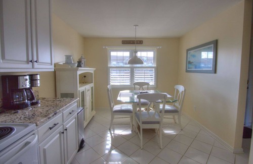 Ocean View Condo | 2 BR, 2 BA Bay Water View Condo w/Pool, Bikes, Golf, Tennis, Kayaks, and Free Activities