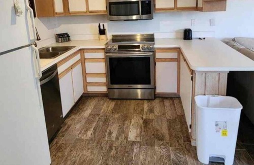 Kitty Hawk Condo | 2-BR 2 Bath Pet Friendly Condo with Hot Tub/Pool close to Beach in Kitty Hawk