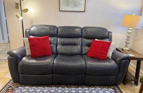 Highlands - Perkins Apartment | 2 BR apartment with laundry pool