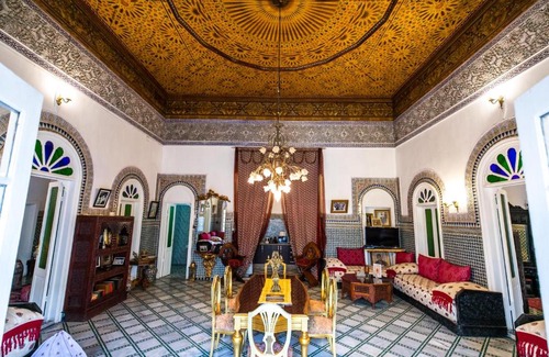 Talaa Apartment | 2 BR Charming Apartment Fes