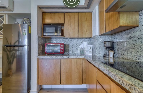 Isla Iguana Apartment | 2 BR Condo in Hotel - Beach - Pools - Kids Club