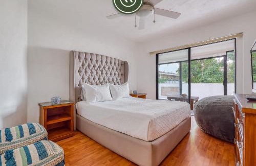 Isla Iguana Apartment | 2 BR Condo in Hotel - Beach - Pools - Kids Club