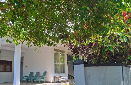 Kamburugamuwa House | 2 BR Family Stay House W/Rooftop in Kamburugamuwa Near Mirissa, Weligama Beach