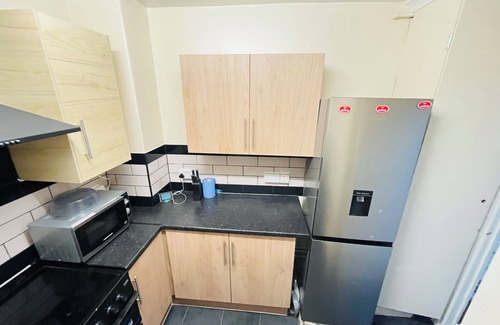 Greenwich West Apartment | 2 Br Flat in Greenwich next to Cutty Sark