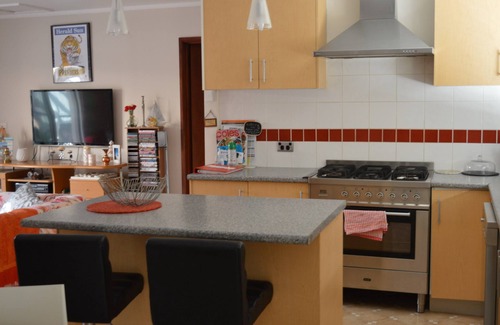 Capel Sound House | 2 Br Home - Close to Beach
