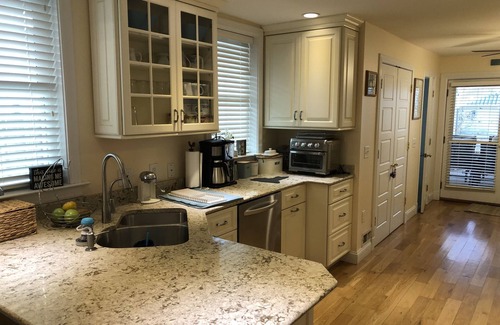 Eastport House | 2 BR home on quiet street in Eastport with lovely screened porch.